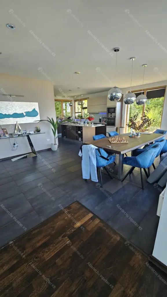 Kiadó albérlet 2290000 Ft/hó áron: Budapest, XXII. kerület  Jogar utca. Mérete: 400 nm, 6 szobás | Alberlet.hu - 6658378