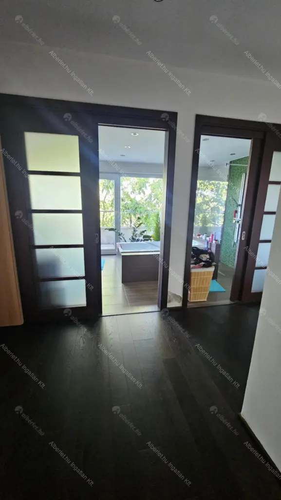 Kiadó albérlet 2290000 Ft/hó áron: Budapest, XXII. kerület  Jogar utca. Mérete: 400 nm, 6 szobás | Alberlet.hu - 6658384