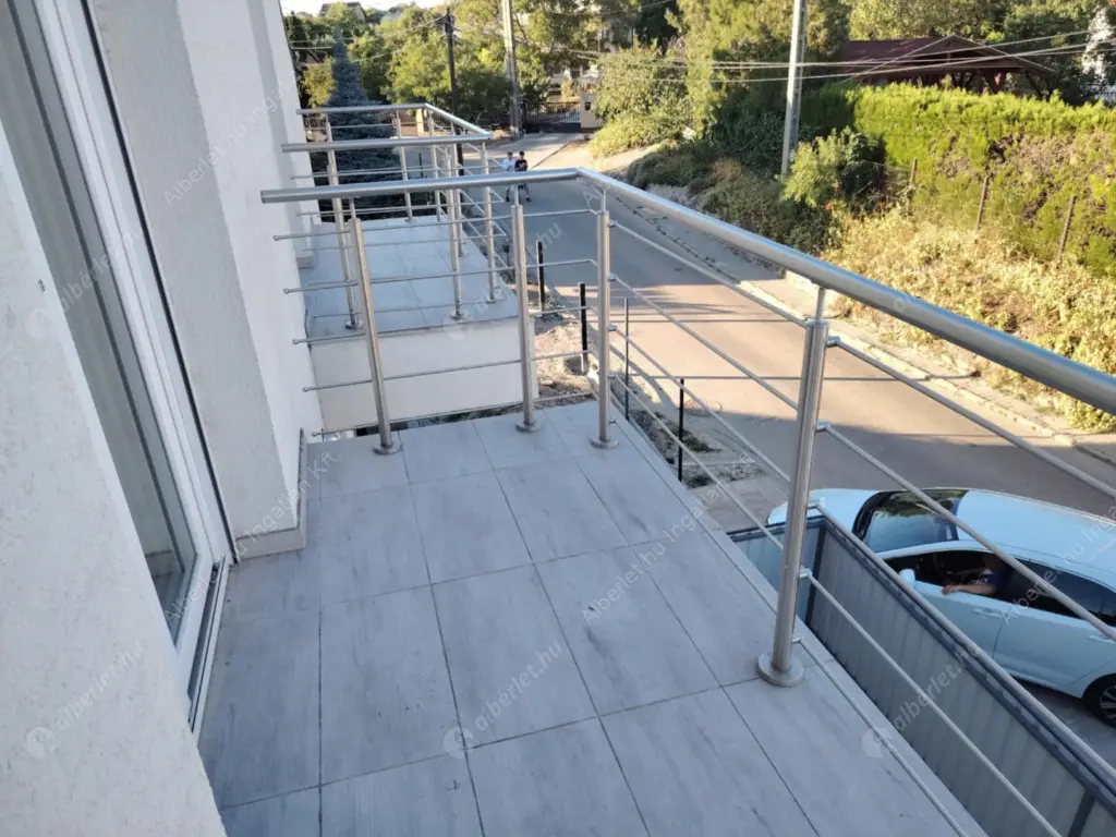 Kiadó albérlet 450000 Ft/hó áron: Budapest, XXII. kerület  Kis Kőbánya utca. Mérete: 120 nm, 4 szobás | Alberlet.hu - 6529851