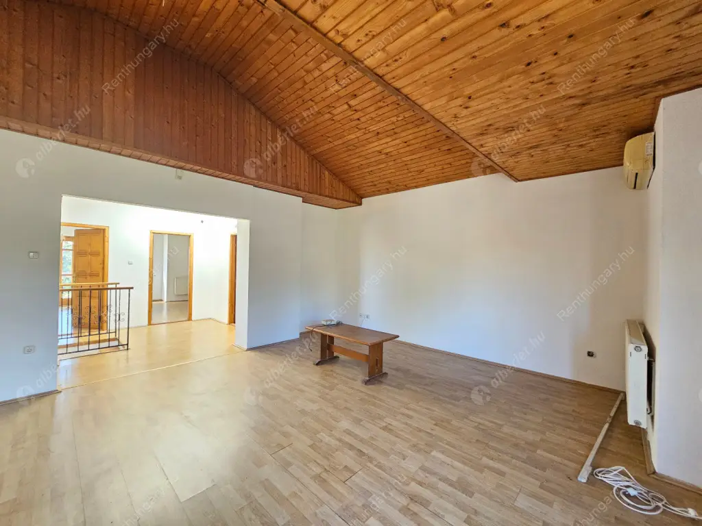 Kiadó albérlet 750000 Ft/hó áron: Budapest, XXII. kerület  Kistétény utca. Mérete: 210 nm, 6 szobás | Alberlet.hu - 6567243