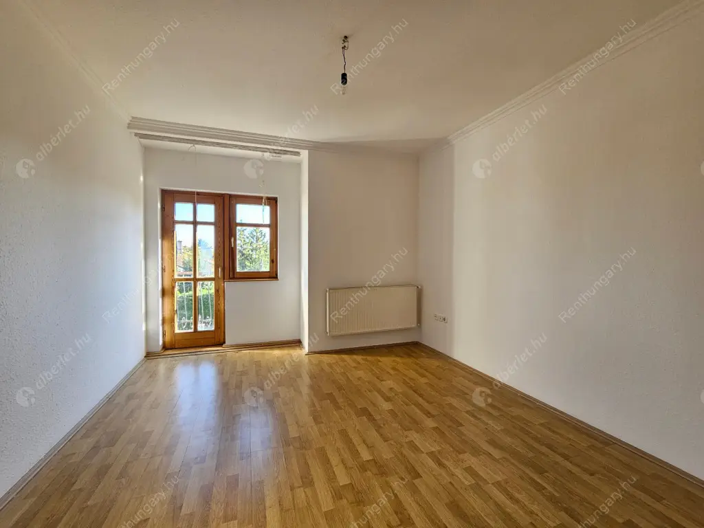 Kiadó albérlet 600000 Ft/hó áron: Budapest, XXII. kerület  Kistétény utca. Mérete: 210 nm, 6 szobás | Alberlet.hu - 6610358
