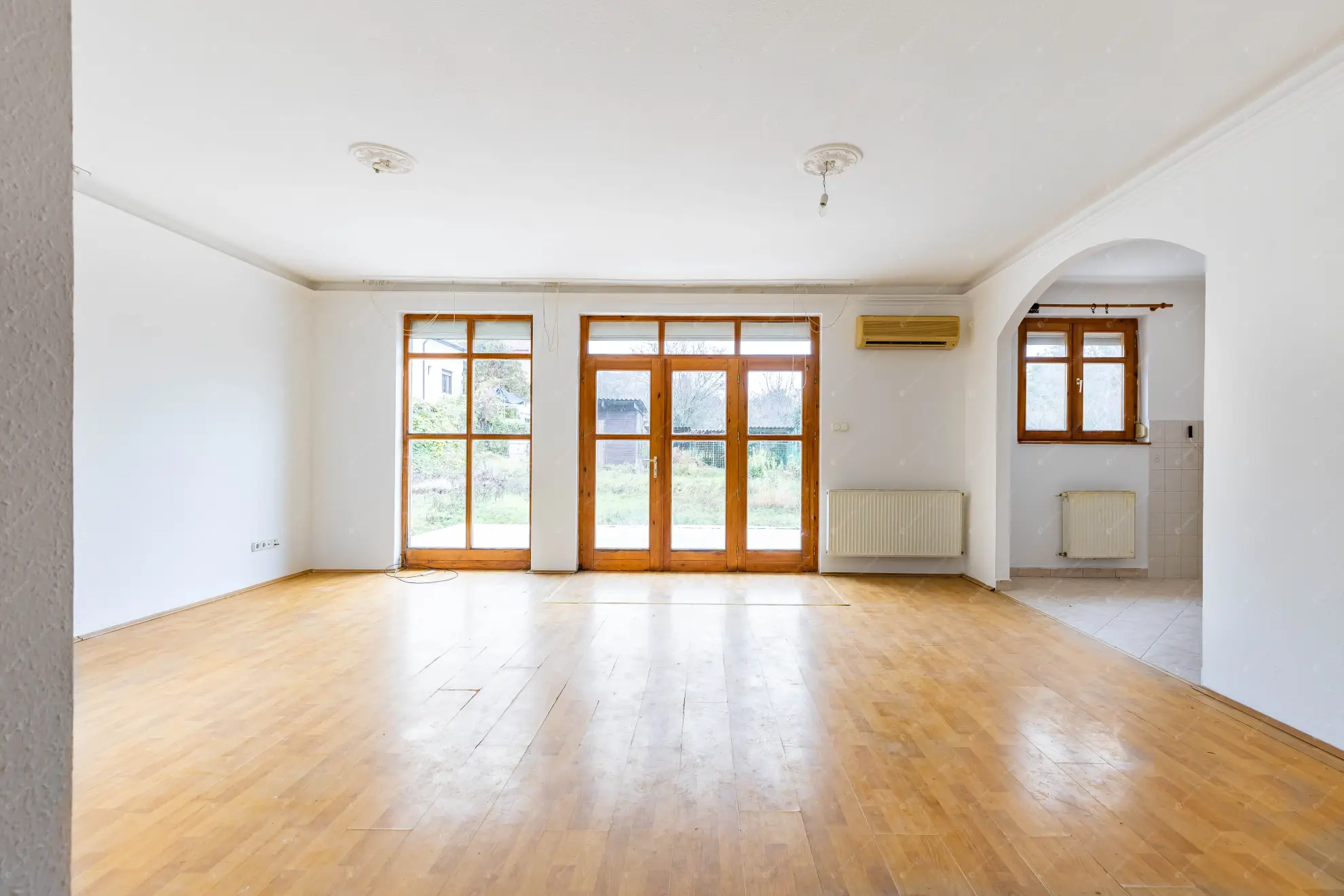 Kiadó albérlet 600000 Ft/hó áron: Budapest, XXII. kerület  Kistétény utca. Mérete: 210 nm, 6 szobás | Alberlet.hu - 6627801