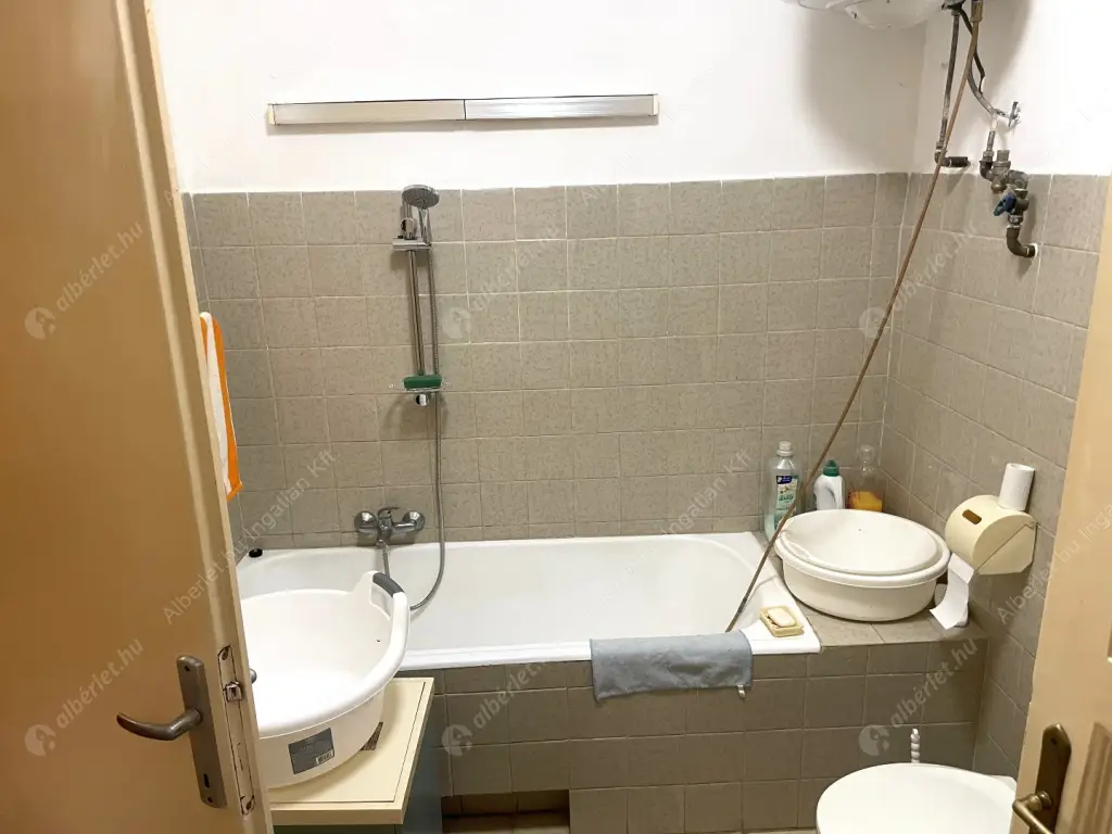 Kiadó albérlet 220000 Ft/hó áron: Budapest, XXII. kerület  Kolozsvári utca. Mérete: 75 nm, 2 szobás | Alberlet.hu - 6615975