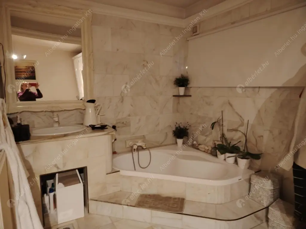 Kiadó albérlet 880000 Ft/hó áron: Budapest, XXII. kerület  Péter-Pál utca. Mérete: 150 nm, 4 szobás | Alberlet.hu - 6517237