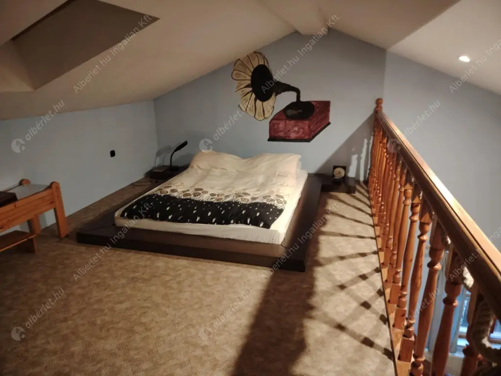 Kiadó albérlet 880000 Ft/hó áron: Budapest, XXII. kerület  Péter-Pál utca. Mérete: 150 nm, 4 szobás | Alberlet.hu - 6517242