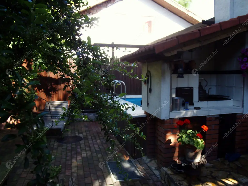 Kiadó albérlet 880000 Ft/hó áron: Budapest, XXII. kerület  Péter-Pál utca. Mérete: 150 nm, 4 szobás | Alberlet.hu - 6517257