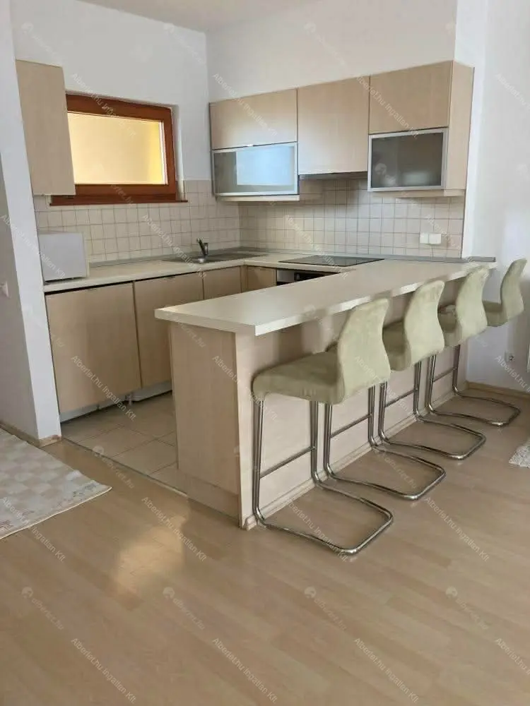 Kiadó albérlet 250000 Ft/hó áron: Budapest, XXII. kerület  Rózsakert utca. Mérete: 45 nm, 2 szobás | Alberlet.hu - 6678493