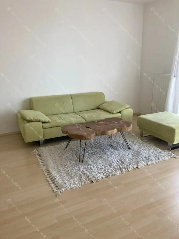 Kiadó albérlet 250000 Ft/hó áron: Budapest, XXII. kerület  Rózsakert utca. Mérete: 45 nm, 2 szobás | Alberlet.hu - 6678494