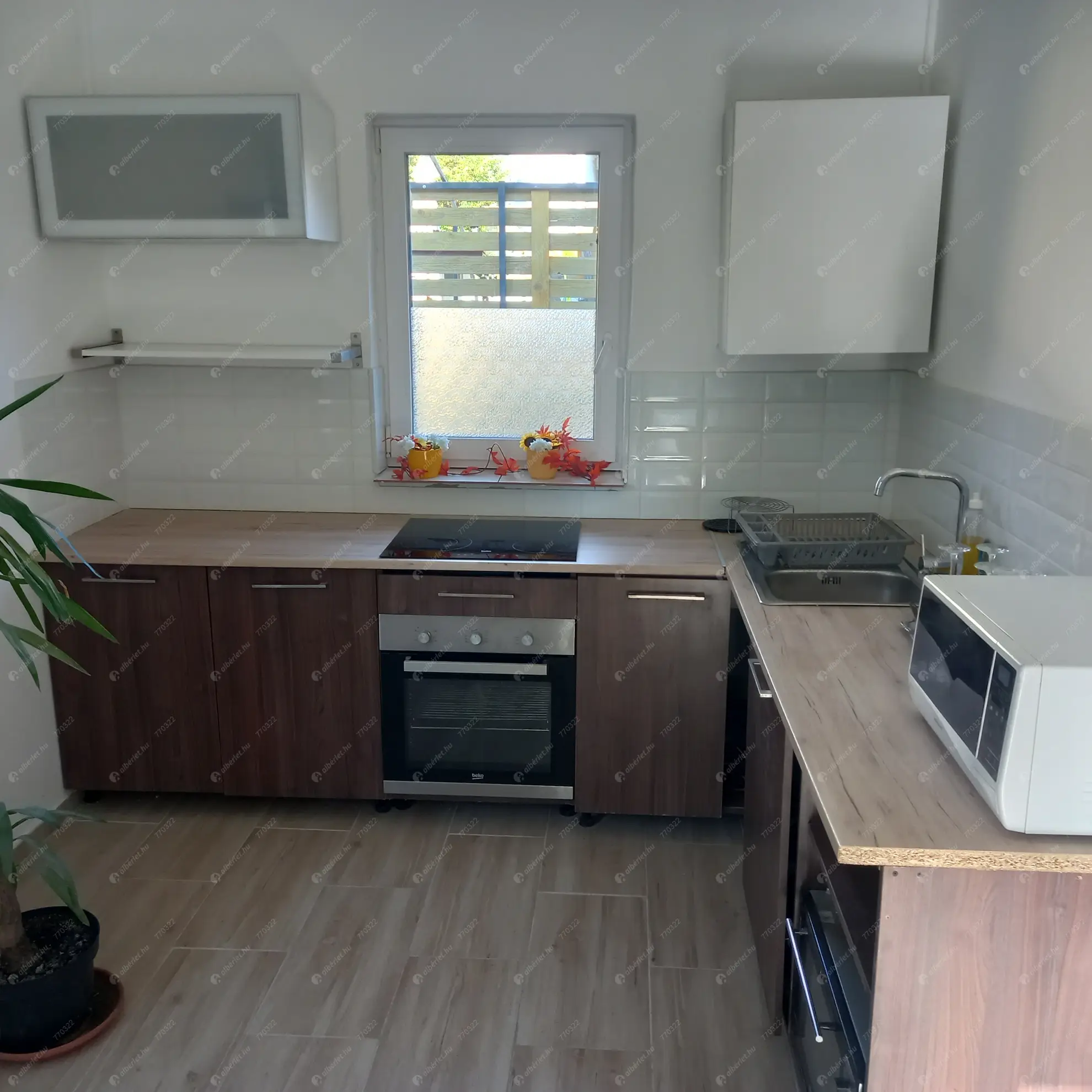 Kiadó albérlet 270000 Ft/hó áron: Budapest, XXII. kerület  Sík utca. Mérete: 70 nm, 3 szobás | Alberlet.hu - 6570512