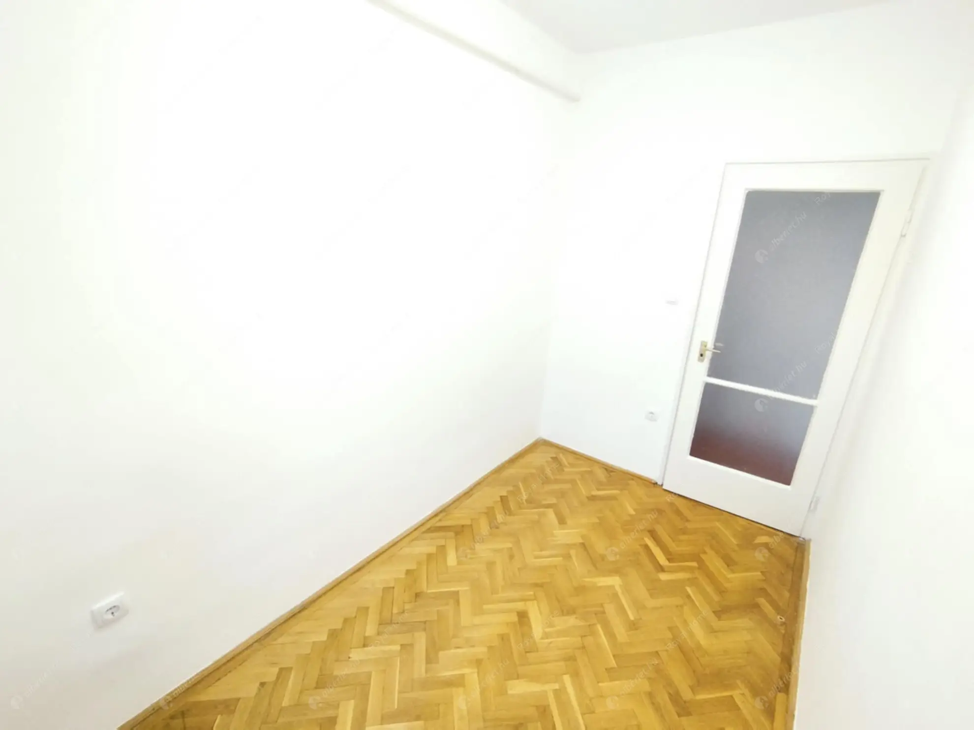 Kiadó albérlet 229000 Ft/hó áron: Budapest, XXII. kerület  Tenkes utca. Mérete: 58 nm, 3 szobás | Alberlet.hu - 6571380