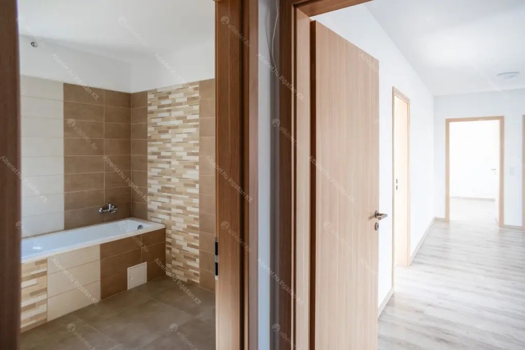 Kiadó albérlet 450000 Ft/hó áron: Budapest, XXIII. kerület  Kertvárosi  körút . Mérete: 102 nm, 4 szobás | Alberlet.hu - 6678310