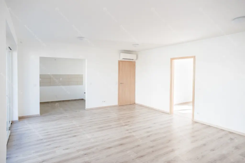 Kiadó albérlet 450000 Ft/hó áron: Budapest, XXIII. kerület  Kertvárosi  körút . Mérete: 102 nm, 4 szobás | Alberlet.hu - 6678324