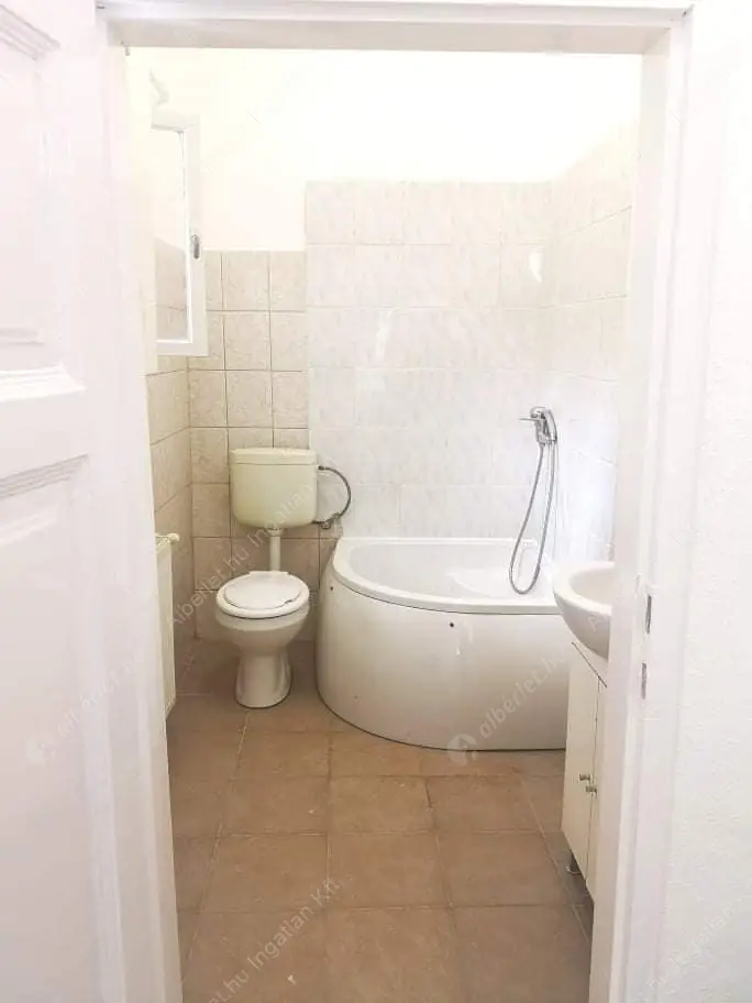 Kiadó albérlet 180000 Ft/hó áron: Budapest, XXIII. kerület  Táncsics Mihály utca. Mérete: 50 nm, 2 szobás | Alberlet.hu - 6604458