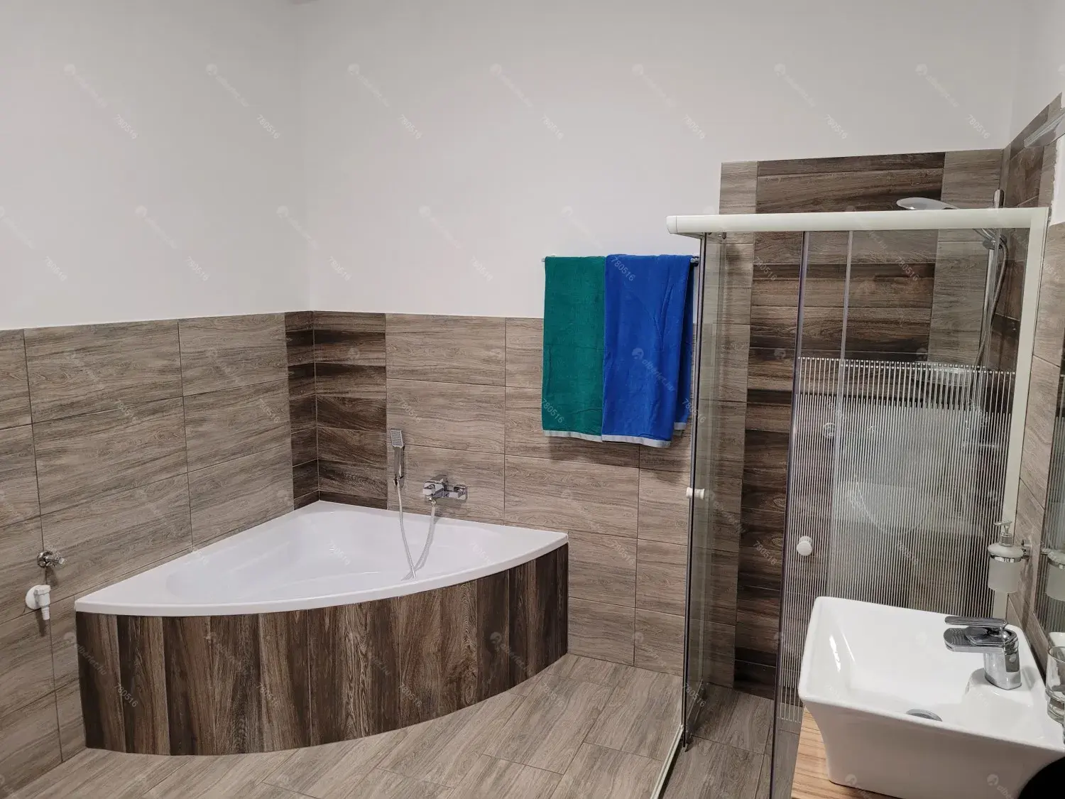 Kiadó albérlet 270000 Ft/hó áron: Dunabogdány,  Szőlő utca. Mérete: 110 nm, 2 szobás | Alberlet.hu - 6779656
