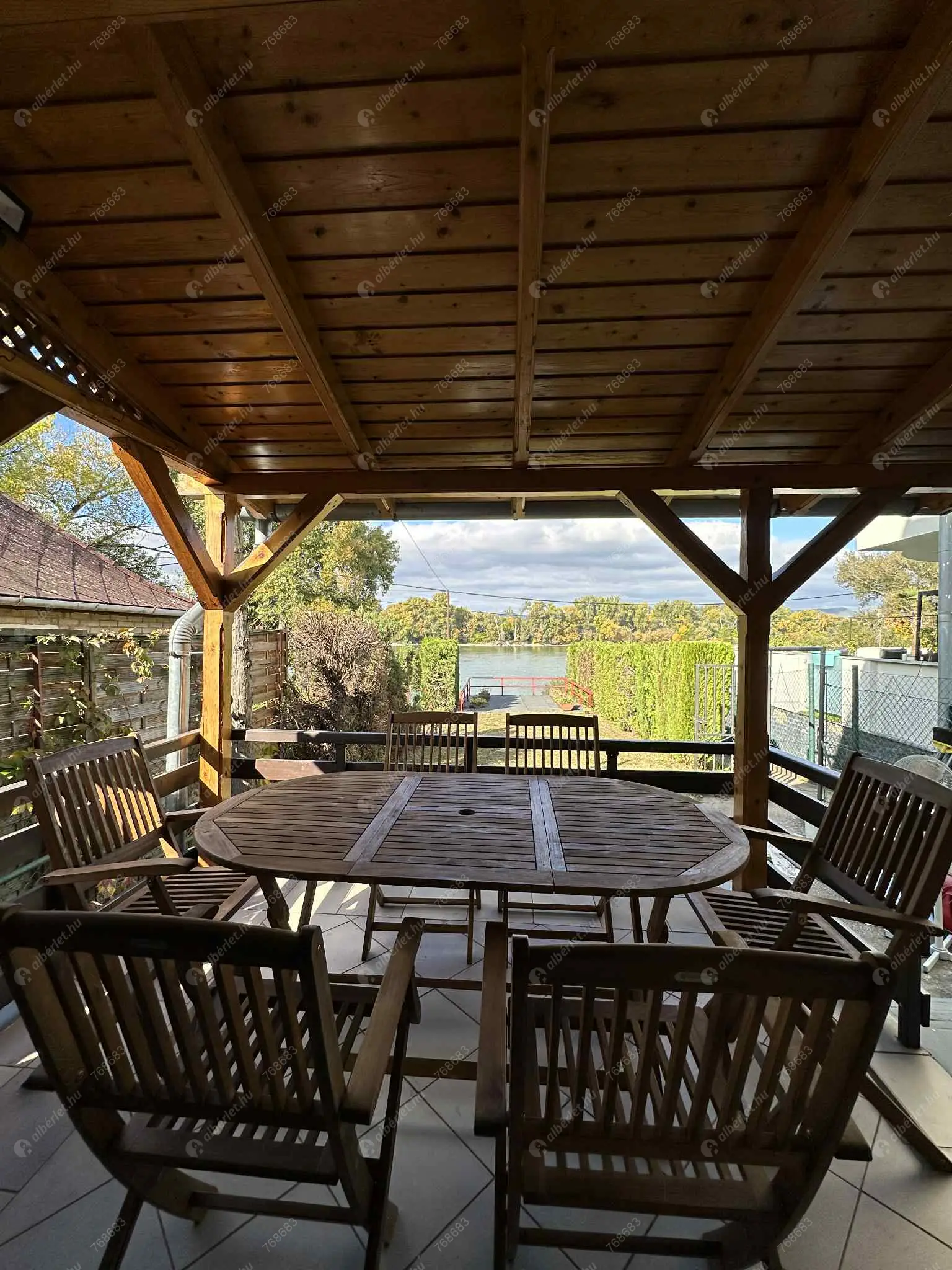 Kiadó albérlet 280000 Ft/hó áron: Dunakeszi,   Duna sor . Mérete: 50 nm, 2 szobás | Alberlet.hu - 6558586