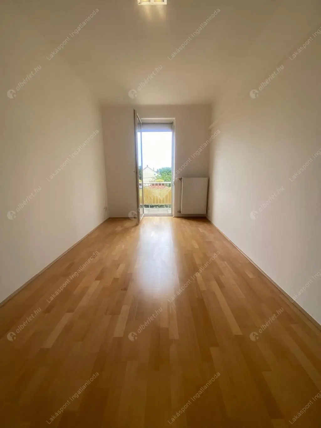 Kiadó albérlet 240000 Ft/hó áron: Dunakeszi,  tábor utca. Mérete: 64 nm, 3 szobás | Alberlet.hu - 6487810