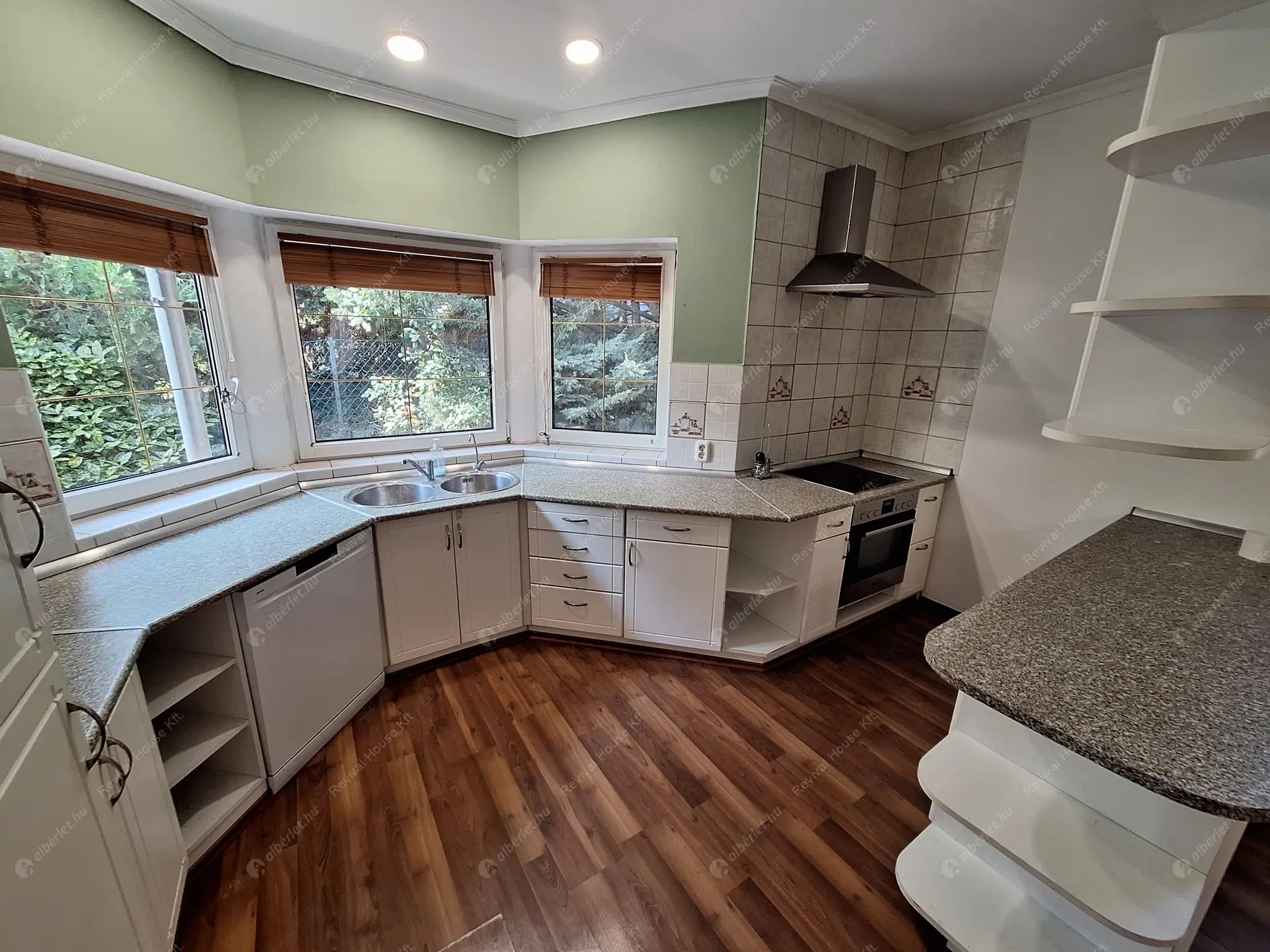 Kiadó albérlet 690000 Ft/hó áron: Érd,  Egervári utca . Mérete: 240 nm, 1 szobás | Alberlet.hu - 6533216