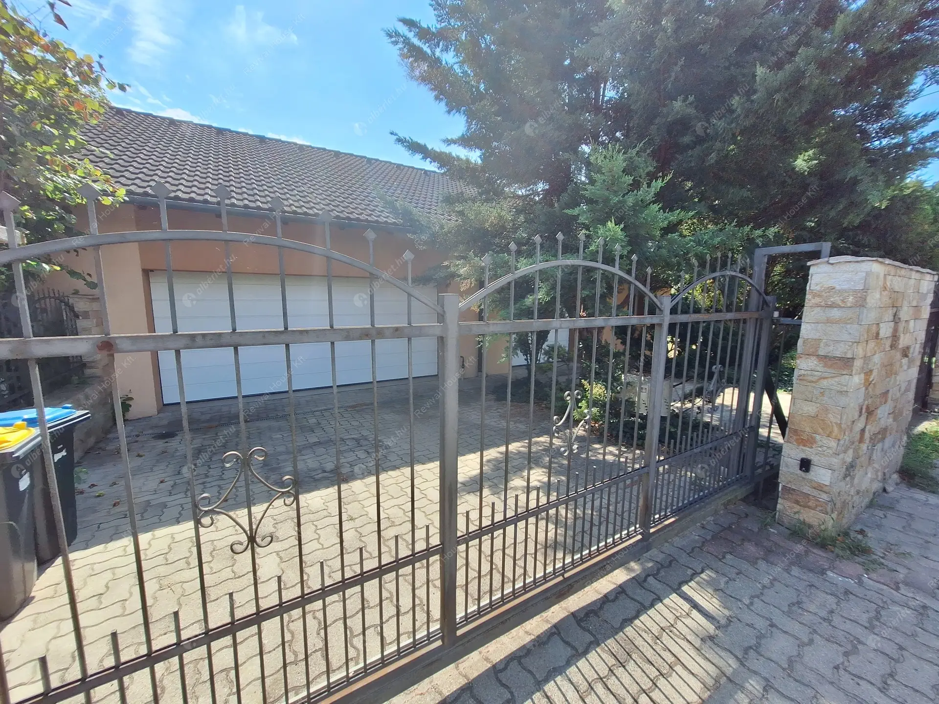 Kiadó albérlet 690000 Ft/hó áron: Érd,  Egervári utca . Mérete: 240 nm, 1 szobás | Alberlet.hu - 6533236