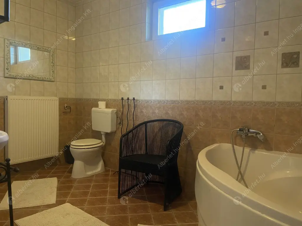 Kiadó albérlet 529000 Ft/hó áron: Érd,  István utca. Mérete: 165 nm, 5 szobás | Alberlet.hu - 6575148