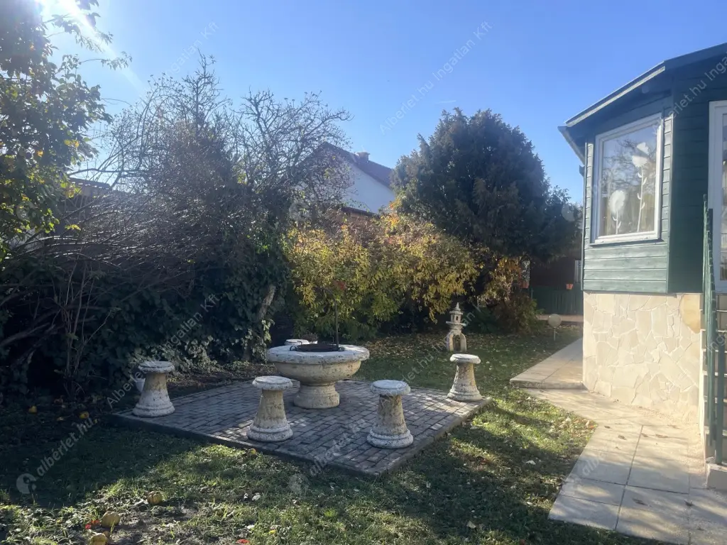 Kiadó albérlet 529000 Ft/hó áron: Érd,  István utca. Mérete: 165 nm, 5 szobás | Alberlet.hu - 6575158