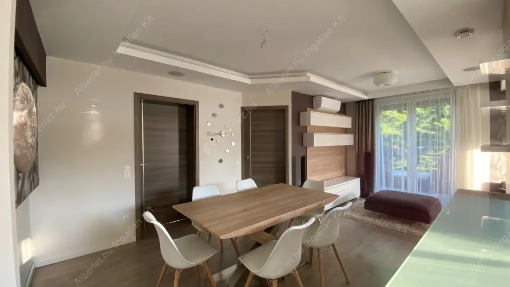 Kiadó albérlet 430000 Ft/hó áron: Érd,  Kossuth Lajos utca. Mérete: 92 nm, 4 szobás | Alberlet.hu - 6588385