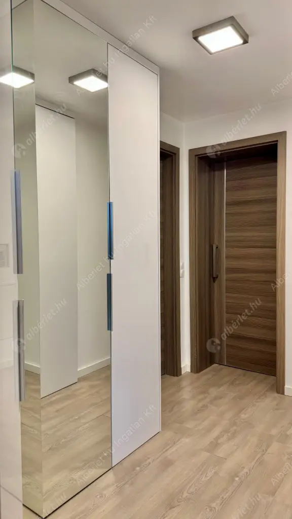 Kiadó albérlet 430000 Ft/hó áron: Érd,  Kossuth Lajos utca. Mérete: 92 nm, 4 szobás | Alberlet.hu - 6588396