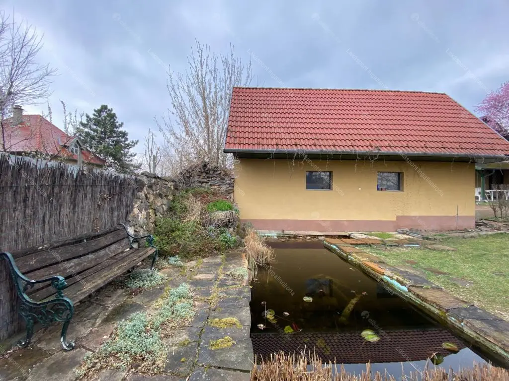 Kiadó albérlet 280000 Ft/hó áron: Fót,  Szent benedek utca . Mérete: 62 nm, 3 szobás | Alberlet.hu - 6686347