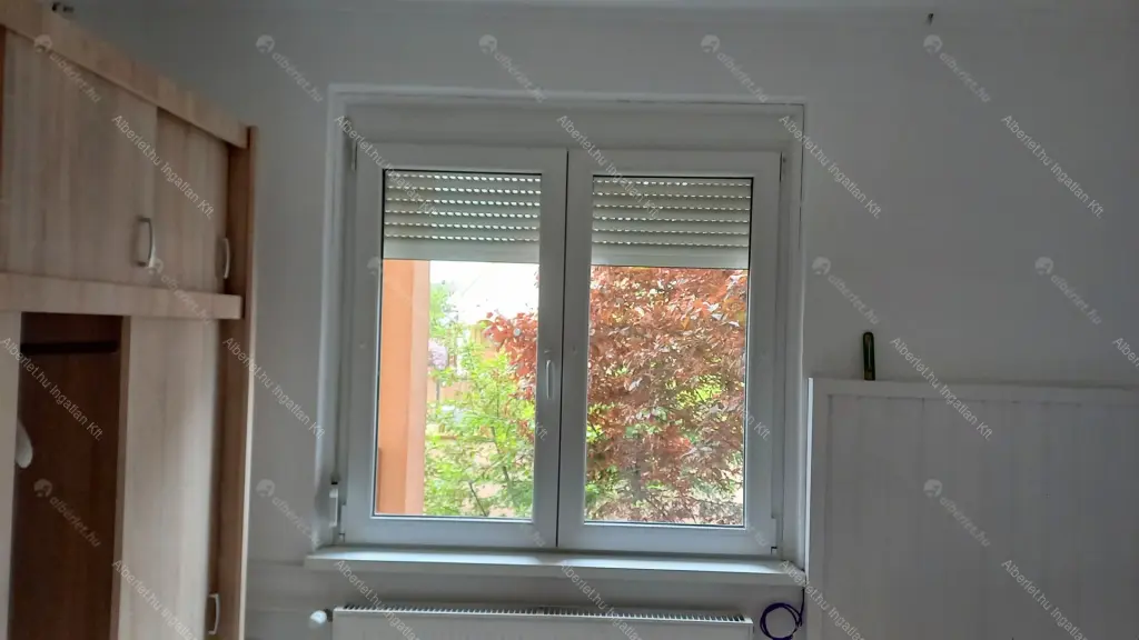 Kiadó albérlet 260000 Ft/hó áron: Galgahévíz,  Mikszáth Kálmán utca. Mérete: 140 nm, 5 szobás | Alberlet.hu - 6688470