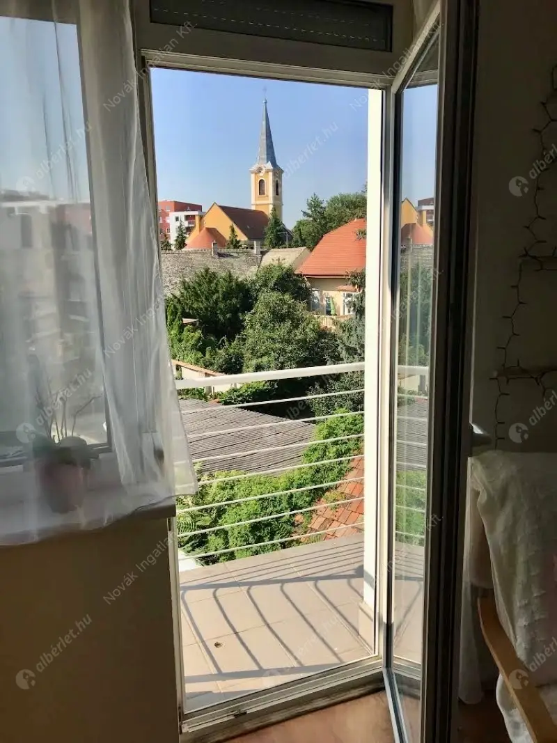 Kiadó albérlet 157000 Ft/hó áron: Győr,  Kiss Ernő utca. Mérete: 50 nm, 2 szobás | Alberlet.hu - 6621721