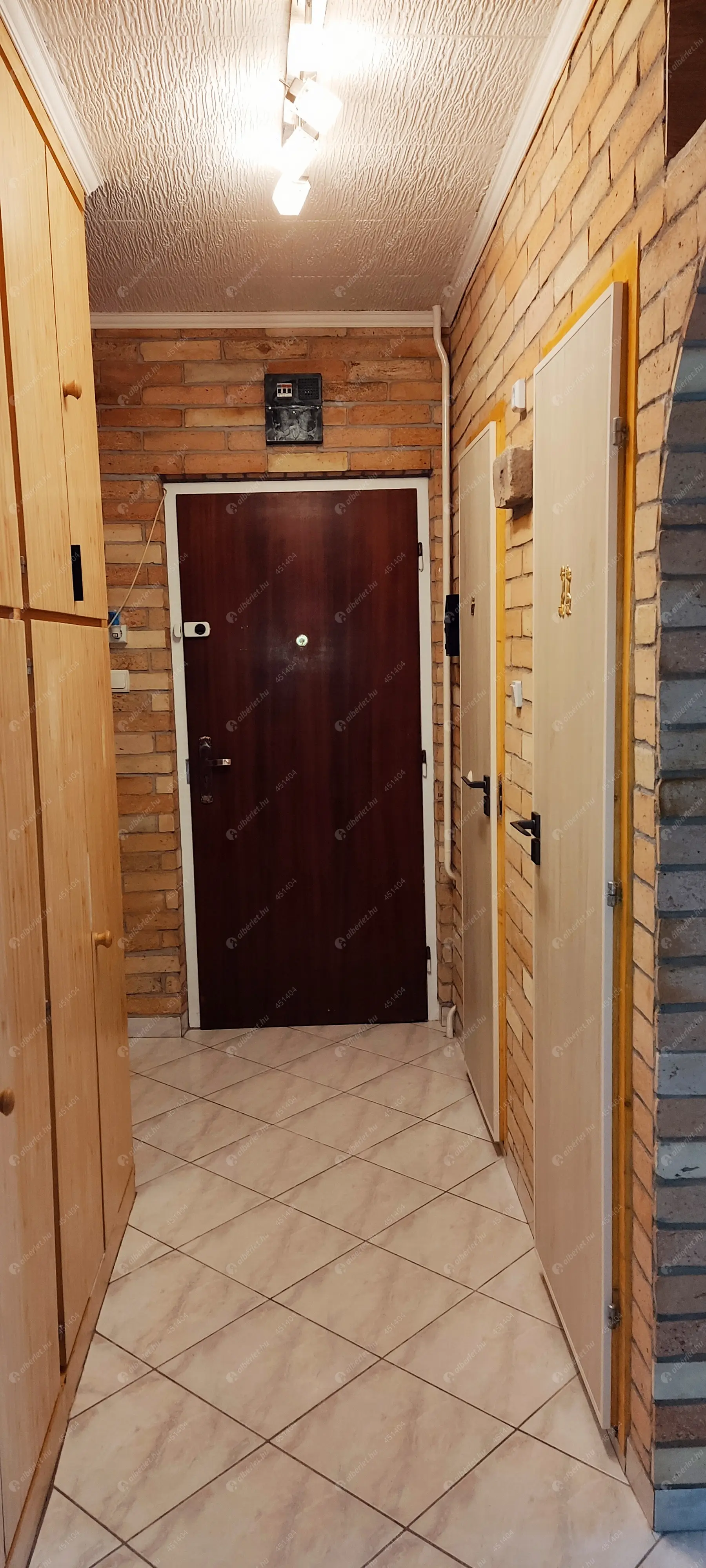 Kiadó albérlet 180000 Ft/hó áron: Győr,  Lajta út. Mérete: 53 nm, 2 szobás | Alberlet.hu - 6607698