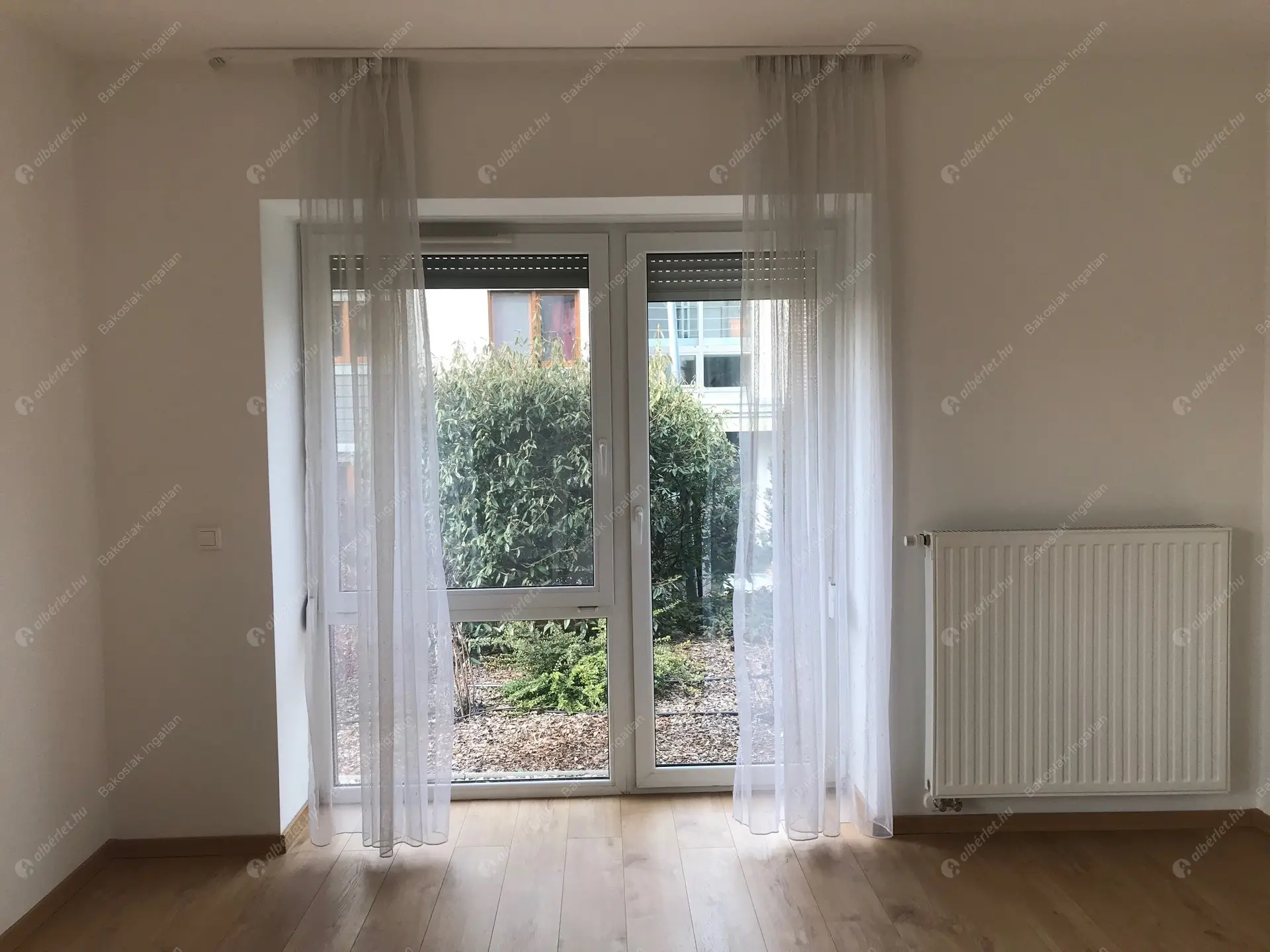 Kiadó albérlet 220000 Ft/hó áron: Herceghalom,  Kiserdő utca . Mérete: 43 nm, 2 szobás | Alberlet.hu - 5935776