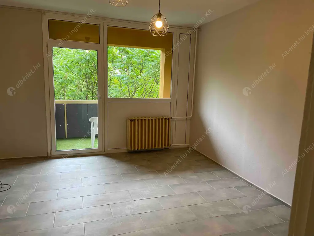 Kiadó albérlet 220000 Ft/hó áron: Kistarcsa,  Eperjesi út. Mérete: 62 nm, 3 szobás | Alberlet.hu - 6582802