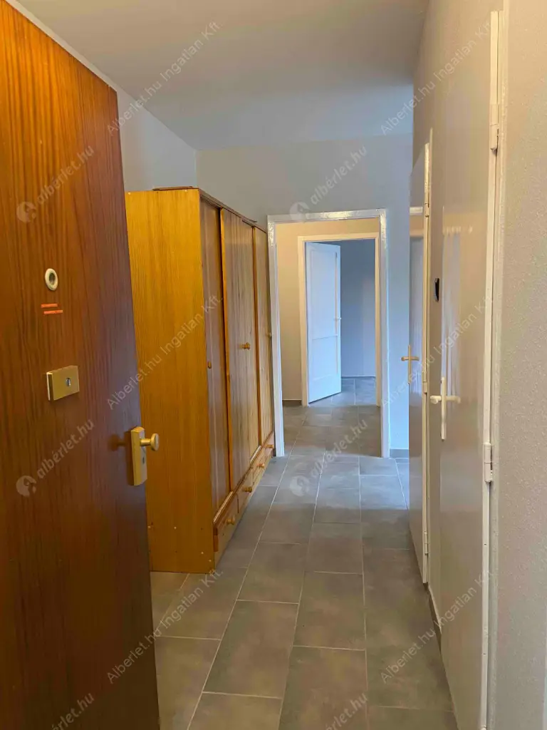 Kiadó albérlet 220000 Ft/hó áron: Kistarcsa,  Eperjesi út. Mérete: 62 nm, 3 szobás | Alberlet.hu - 6582809