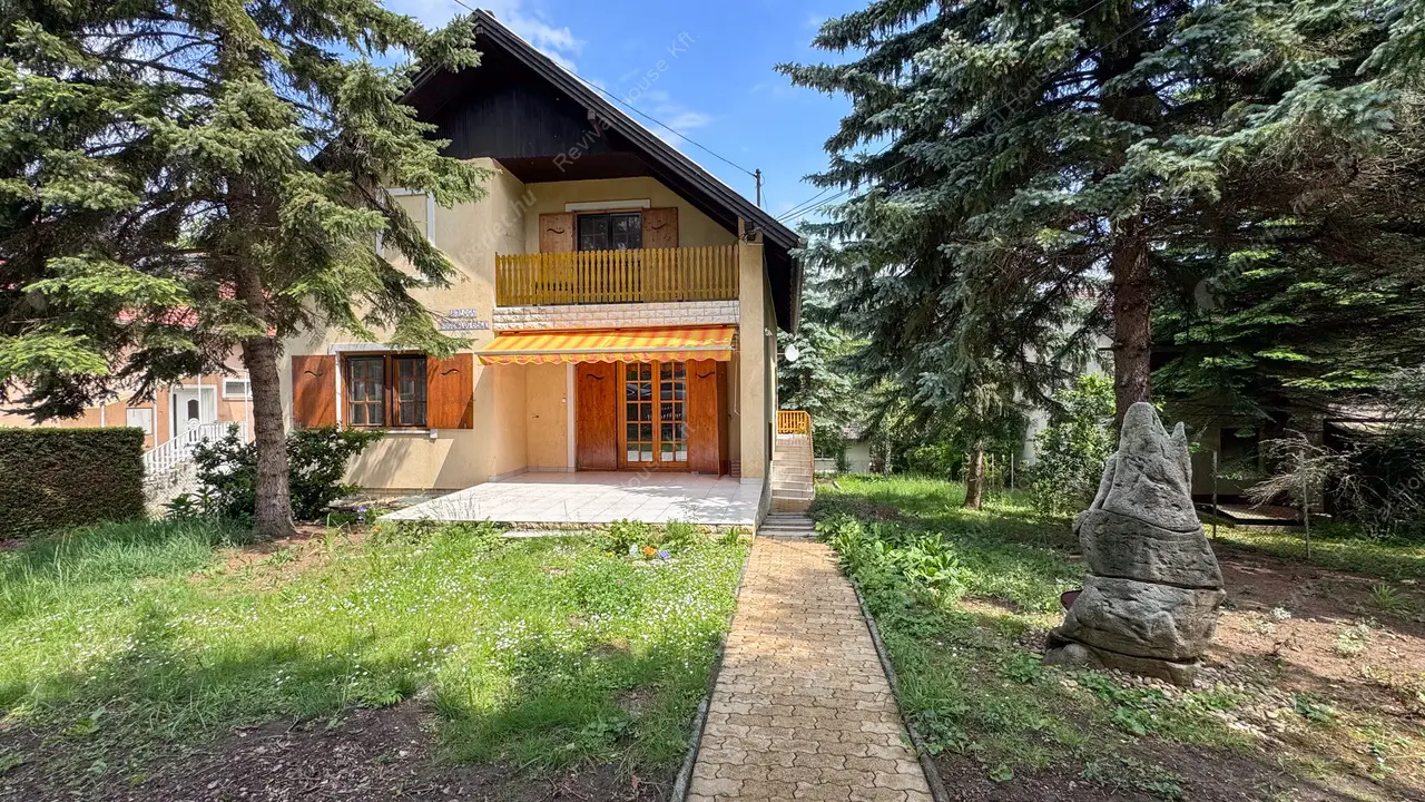 Kiadó albérlet 660000 Ft/hó áron: Nagykovácsi,  Besenyőtelek utca. Mérete: 230 nm, 6 szobás | Alberlet.hu - 6430855