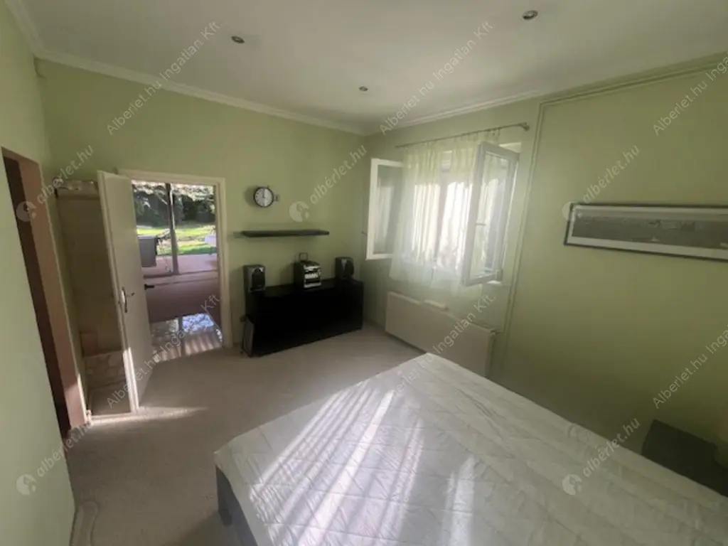 Kiadó albérlet 400000 Ft/hó áron: Nagykovácsi,  Erdősétány utca. Mérete: 90 nm, 3 szobás | Alberlet.hu - 6565577