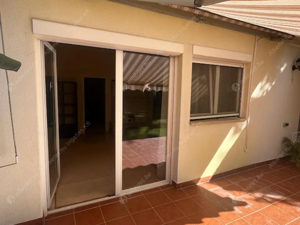 Kiadó albérlet 400000 Ft/hó áron: Nagykovácsi,  Erdősétány utca. Mérete: 90 nm, 3 szobás | Alberlet.hu - 6565580