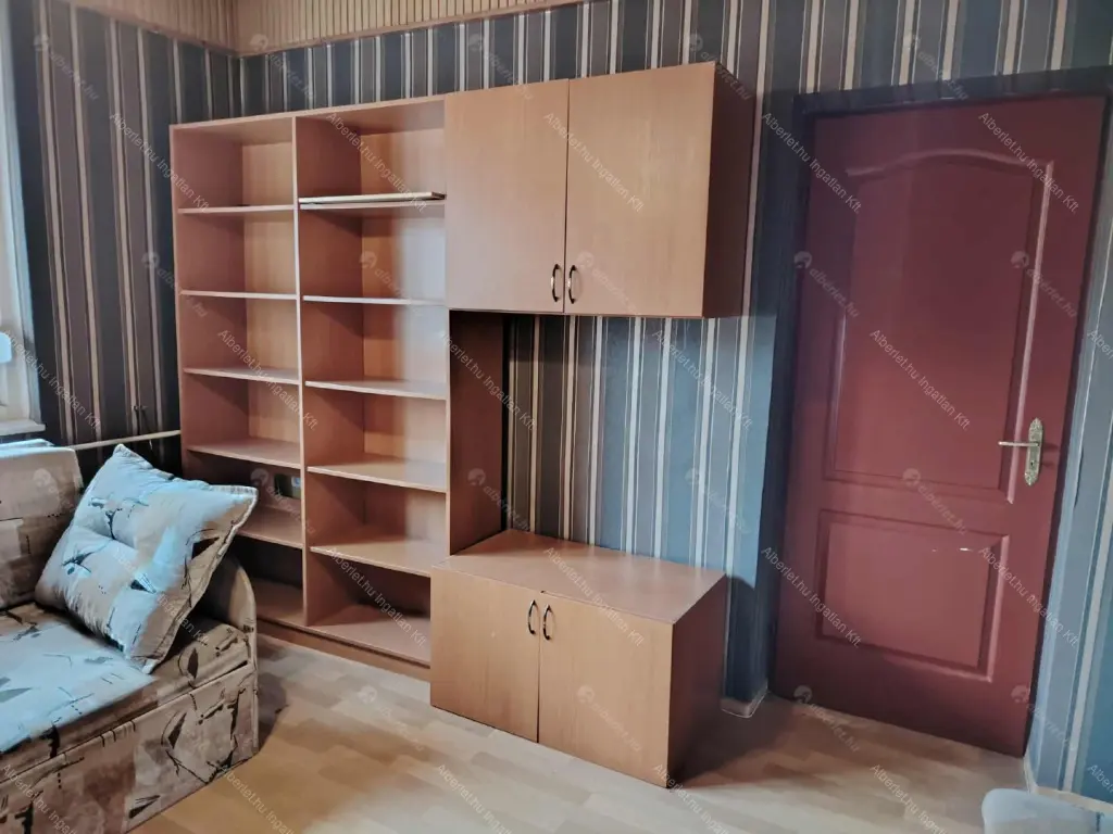 Kiadó albérlet 380000 Ft/hó áron: Nagykovácsi,  Puskin utca. Mérete: 90 nm, 3 szobás | Alberlet.hu - 6666129