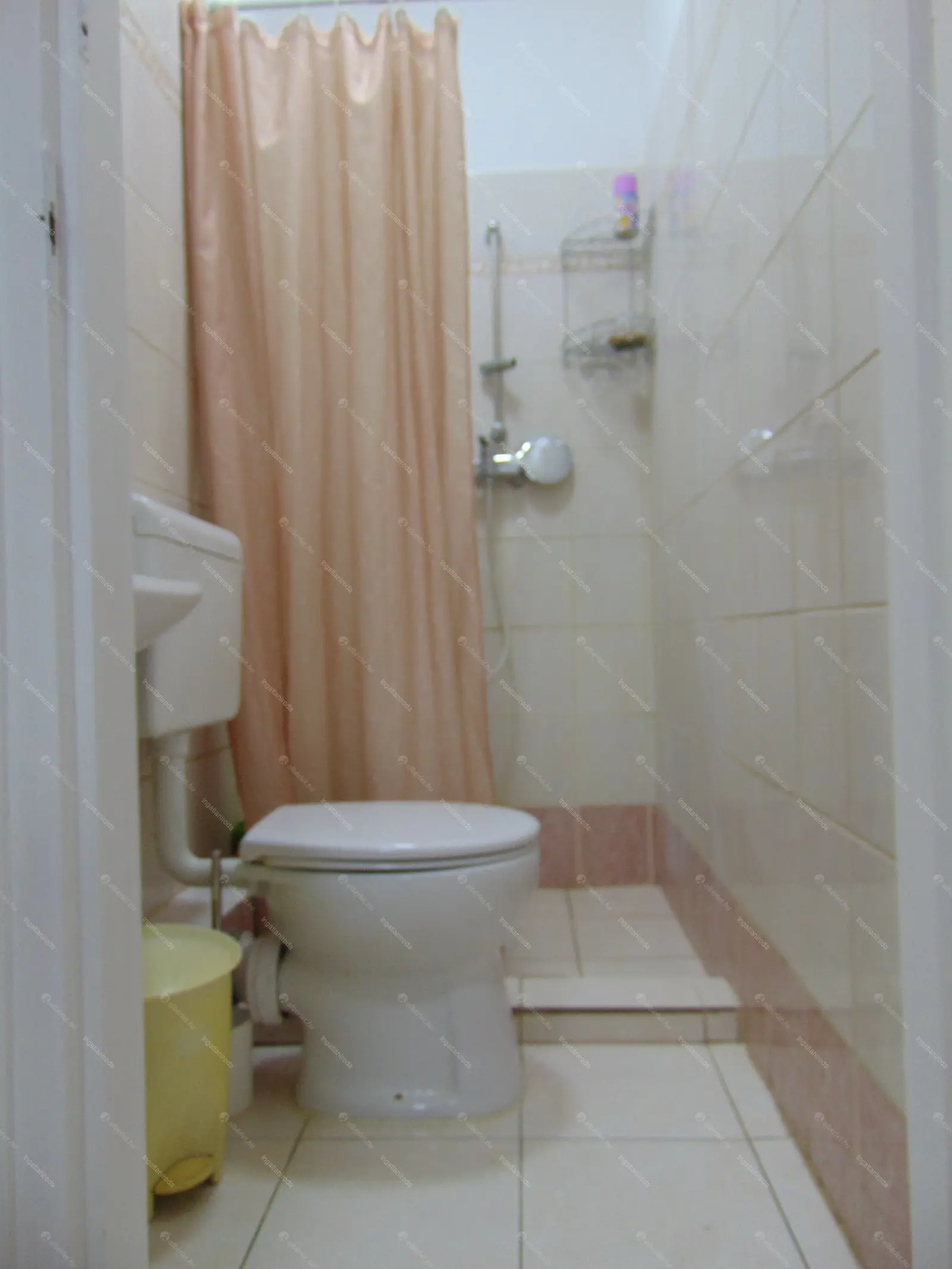 Kiadó albérlet 450000 Ft/hó áron: Nagytarcsa,  Vadrózsa utca. Mérete: 180 nm, 2 szobás | Alberlet.hu - 6652311