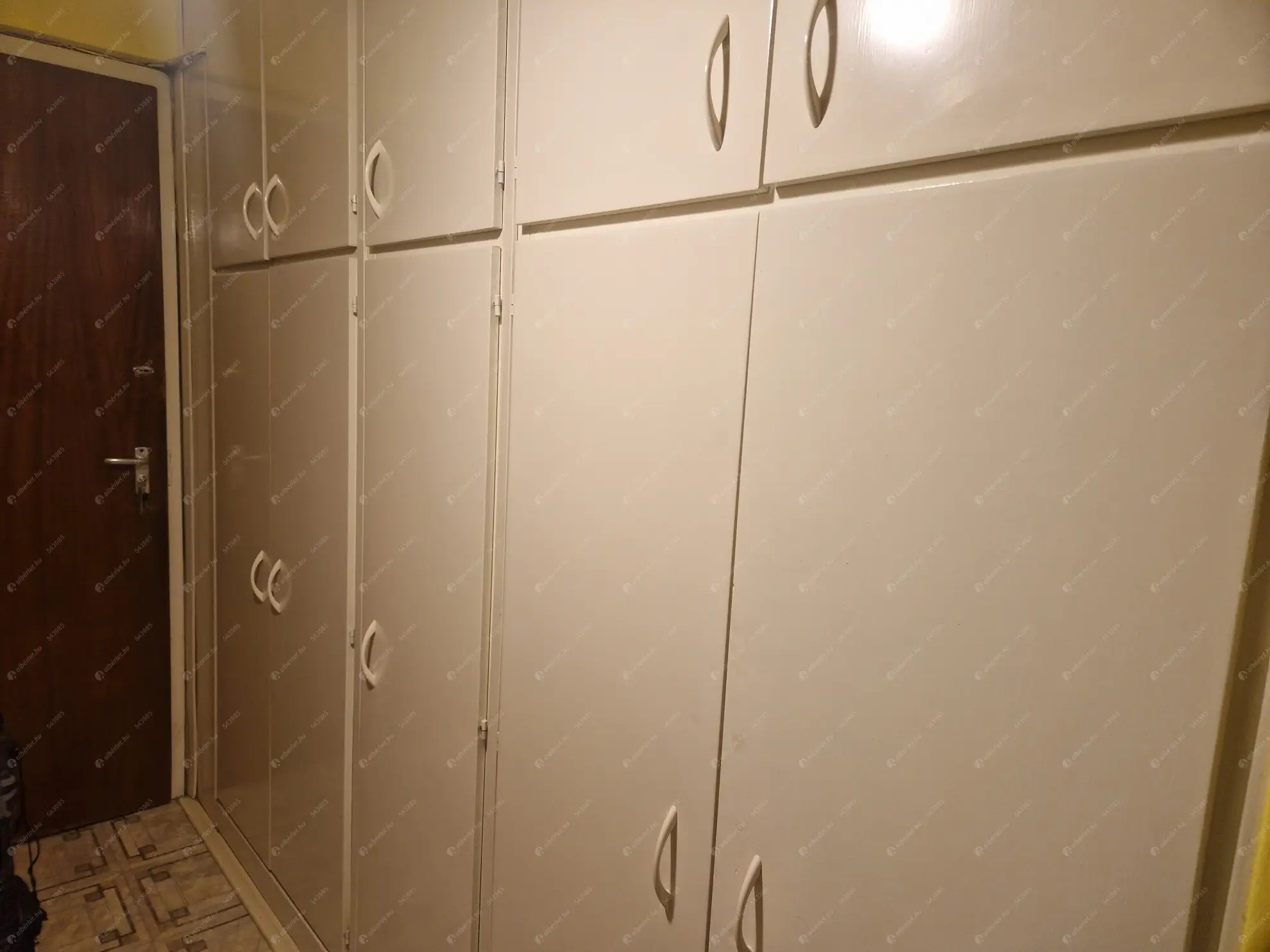 Kiadó albérlet 145000 Ft/hó áron: Pécs,  Nagy Imre út. Mérete: 55 nm, 2 szobás | Alberlet.hu - 6635938