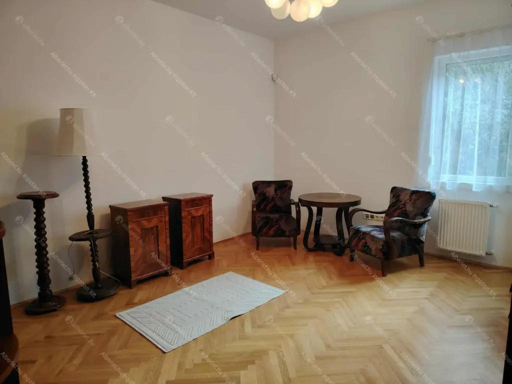 Kiadó albérlet 590000 Ft/hó áron: Remeteszőlős,  Banka utca. Mérete: 190 nm, 5 szobás | Alberlet.hu - 6641933