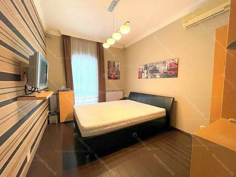 Kiadó albérlet 900000 Ft/hó áron: Solymár,  Kölcsey utca. Mérete: 220 nm, 4 szobás | Alberlet.hu - 6193074