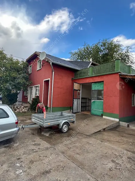 Kiadó albérlet 650000 Ft/hó áron: Szigethalom,  Mű utca . Mérete: 286 nm, 4 szobás | Alberlet.hu - 6553267