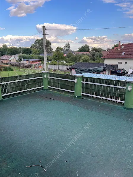 Kiadó albérlet 650000 Ft/hó áron: Szigethalom,  Mű utca . Mérete: 286 nm, 4 szobás | Alberlet.hu - 6553287