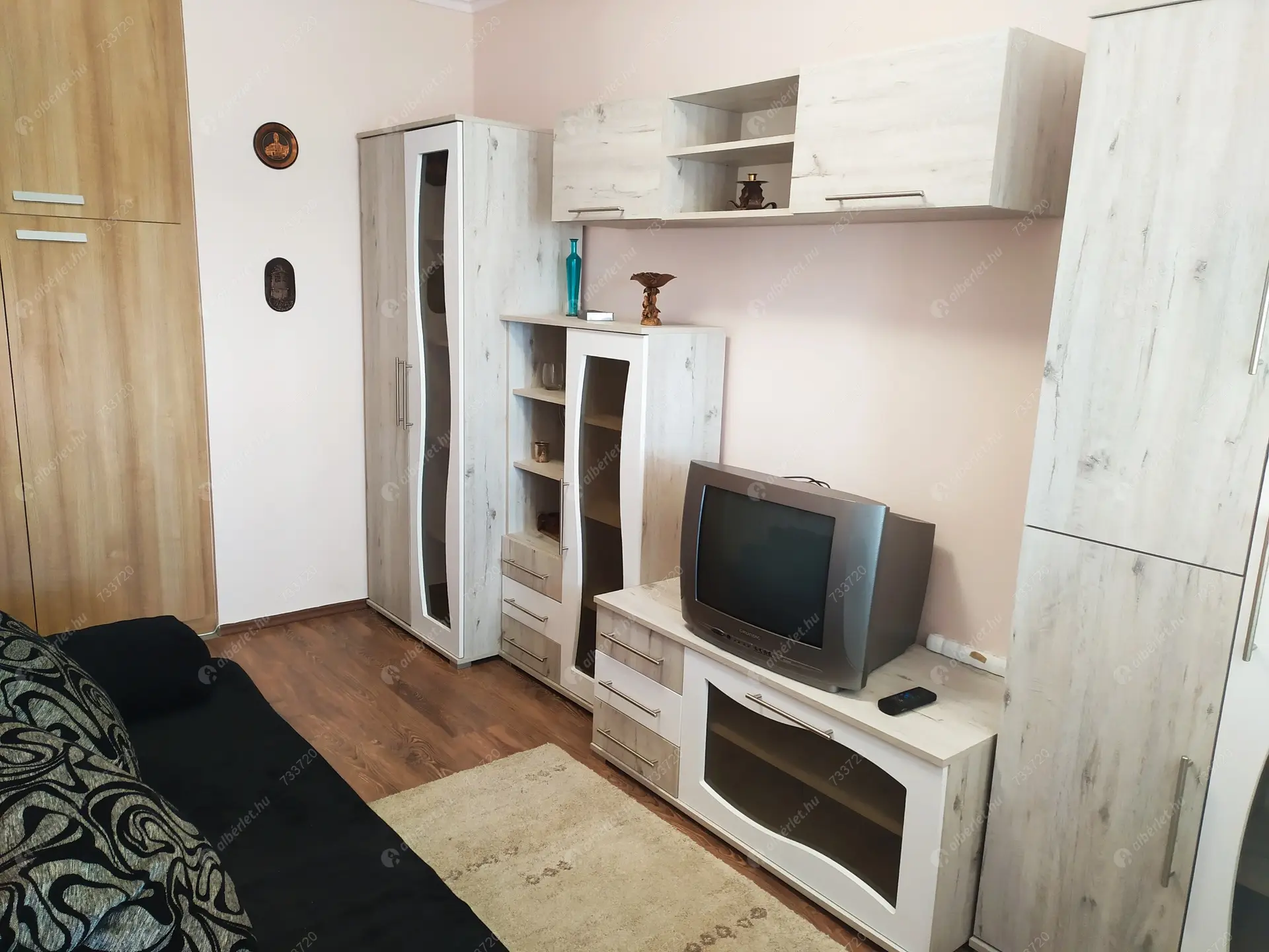 Kiadó albérlet 150000 Ft/hó áron: Szolnok,  Ady Endre út  . Mérete: 49 nm, 1 szobás | Alberlet.hu - 6058568