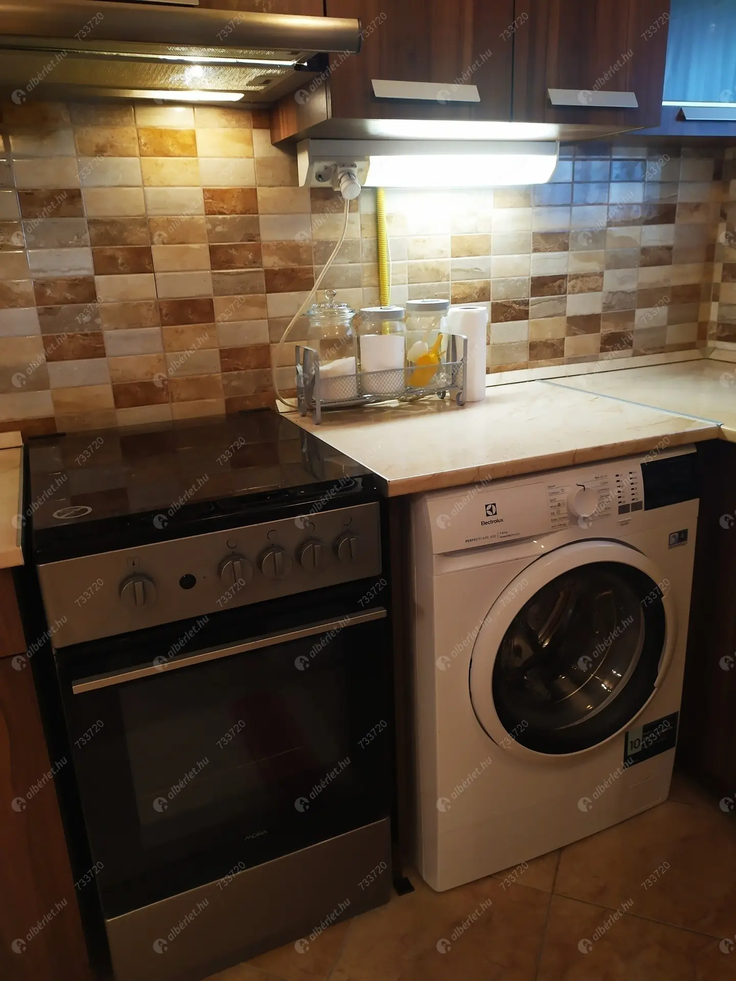 Kiadó albérlet 150000 Ft/hó áron: Szolnok,  Ady Endre út  . Mérete: 49 nm, 1 szobás | Alberlet.hu - 6058573