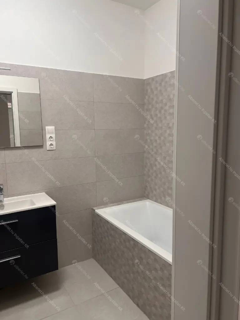 Kiadó albérlet 510000 Ft/hó áron: Törökbálint ,  Balassi Bálint utca. Mérete: 78 nm, 3 szobás | Alberlet.hu - 6666697