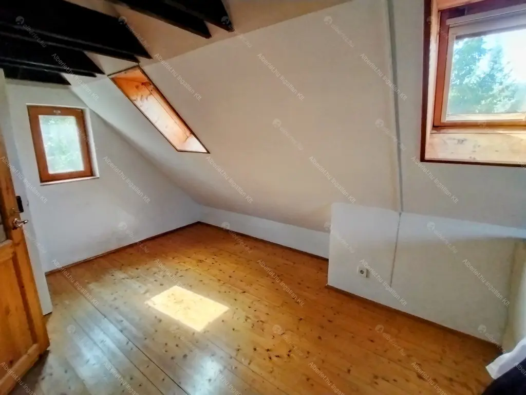 Kiadó albérlet 250000 Ft/hó áron: Törökbálint ,  Rozmaring utca. Mérete: 55 nm, 2 szobás | Alberlet.hu - 6692046