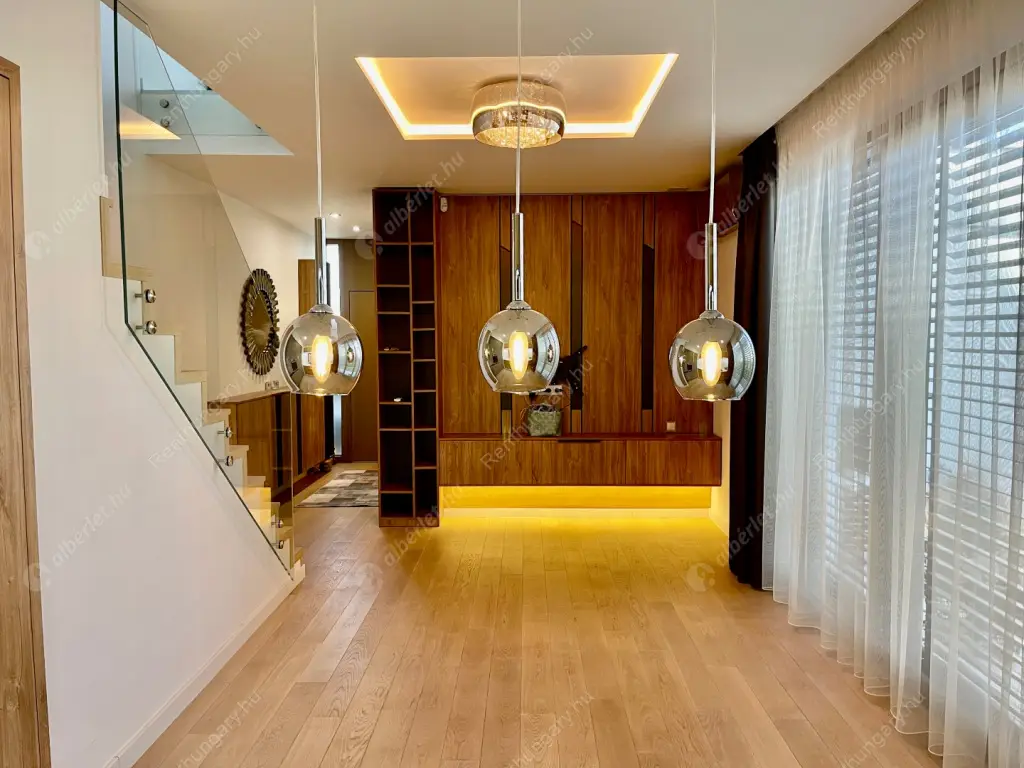 Kiadó albérlet 550000 Ft/hó áron: Törökbálint ,  Tátika utca. Mérete: 100 nm, 3 szobás | Alberlet.hu - 6179695