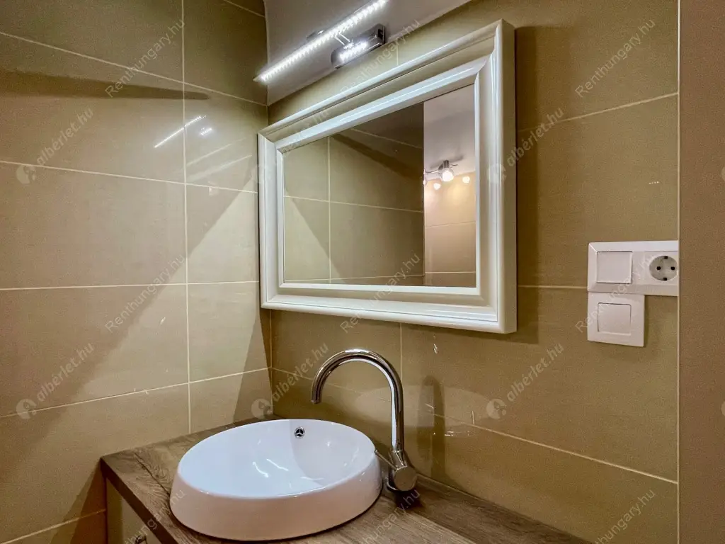 Kiadó albérlet 550000 Ft/hó áron: Törökbálint ,  Tátika utca. Mérete: 100 nm, 3 szobás | Alberlet.hu - 6179712