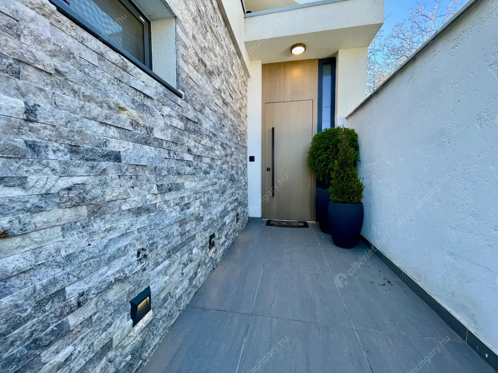 Kiadó albérlet 550000 Ft/hó áron: Törökbálint ,  Tátika utca. Mérete: 100 nm, 3 szobás | Alberlet.hu - 6179713